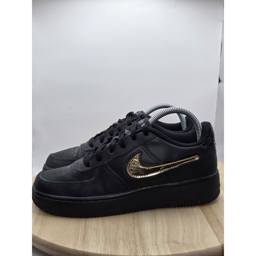Womens 7.5 - Authentic Nike Air Force 1 LV8 3 Removable Swoosh, AR7446-001 GS 6Y